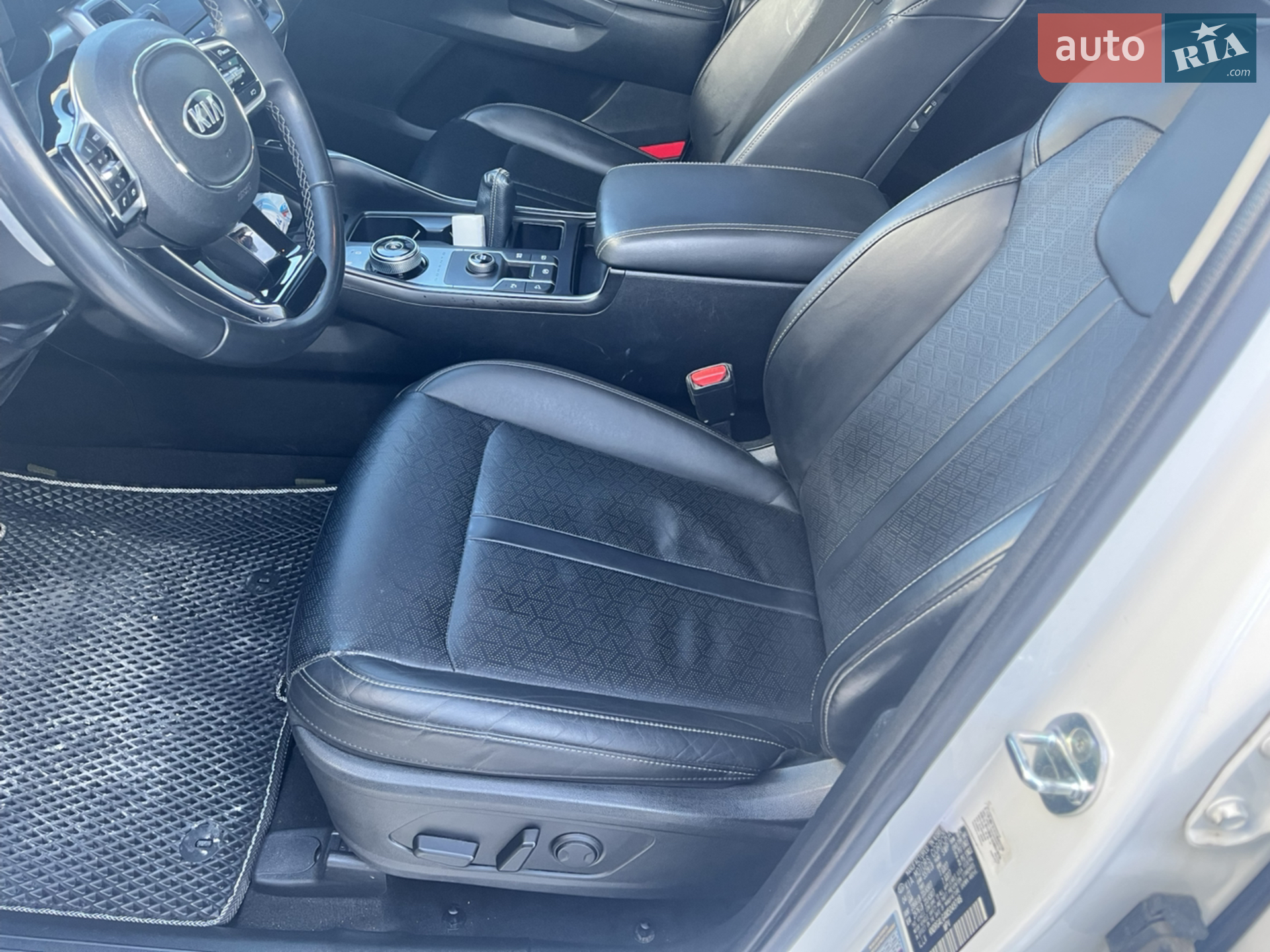 2021 Kia Sorento - мініатюра 23