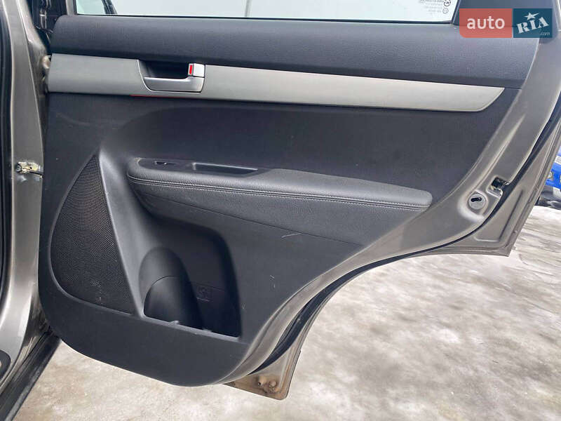 Внедорожник / Кроссовер Kia Sorento 2009 в Львове фото 24 Внедорожник / Кроссовер Kia Sorento 2009 в Львове