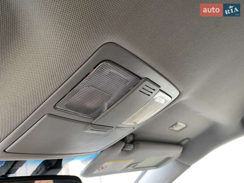 Внедорожник / Кроссовер Kia Sorento 2010 в Хусте