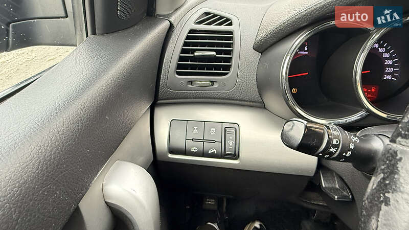 Внедорожник / Кроссовер Kia Sorento 2012 в Львове фото 24 Внедорожник / Кроссовер Kia Sorento 2012 в Львове