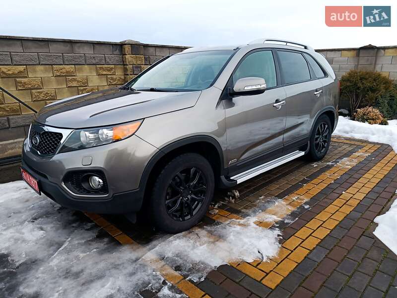 Внедорожник / Кроссовер Kia Sorento 2011 в Луцке