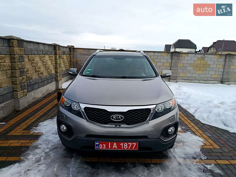 Внедорожник / Кроссовер Kia Sorento 2011 в Луцке
