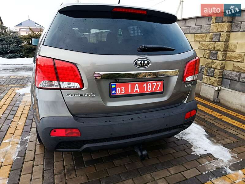 Внедорожник / Кроссовер Kia Sorento 2011 в Луцке