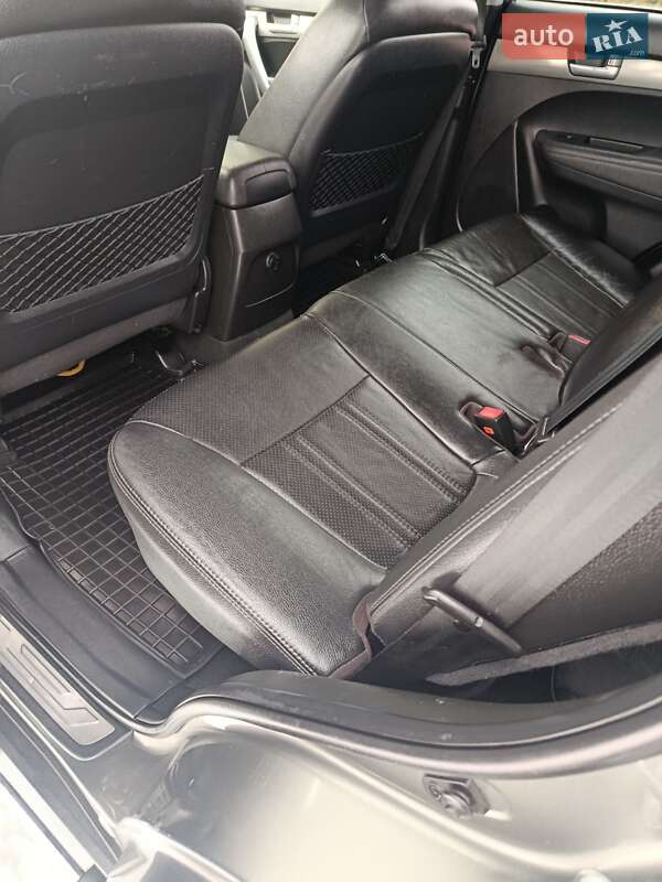 Внедорожник / Кроссовер Kia Sorento 2011 в Луцке