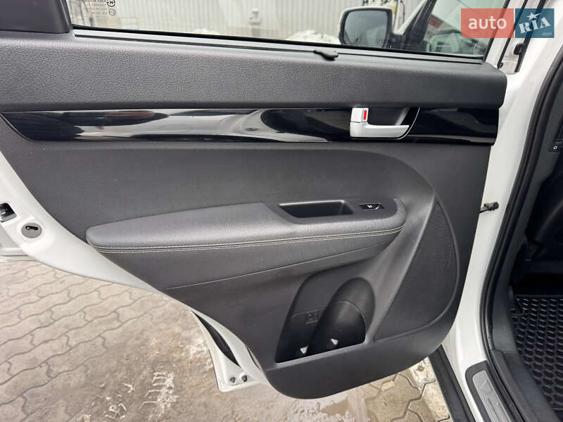 Внедорожник / Кроссовер Kia Sorento 2014 в Луцке