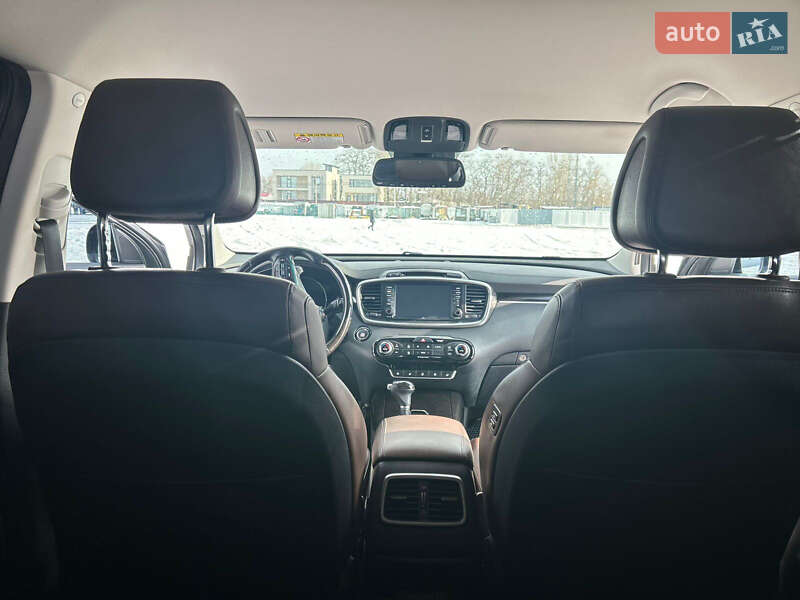 Внедорожник / Кроссовер Kia Sorento 2016 в Киеве