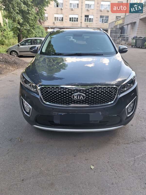 Внедорожник / Кроссовер Kia Sorento 2016 в Киеве