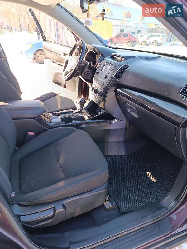 Внедорожник / Кроссовер Kia Sorento 2013 в Царичанке