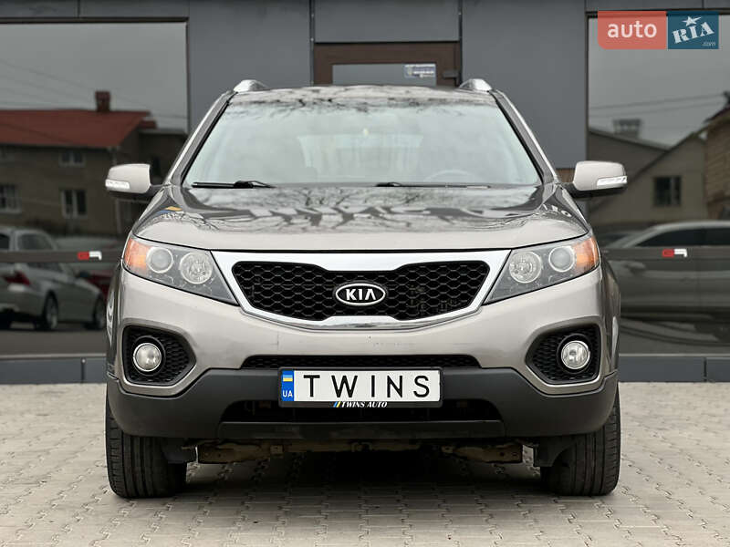 Внедорожник / Кроссовер Kia Sorento 2012 в Одессе