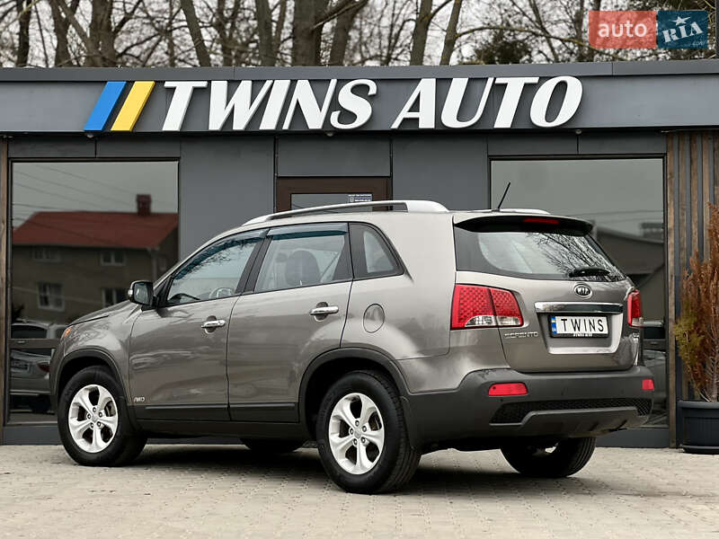 Внедорожник / Кроссовер Kia Sorento 2012 в Одессе