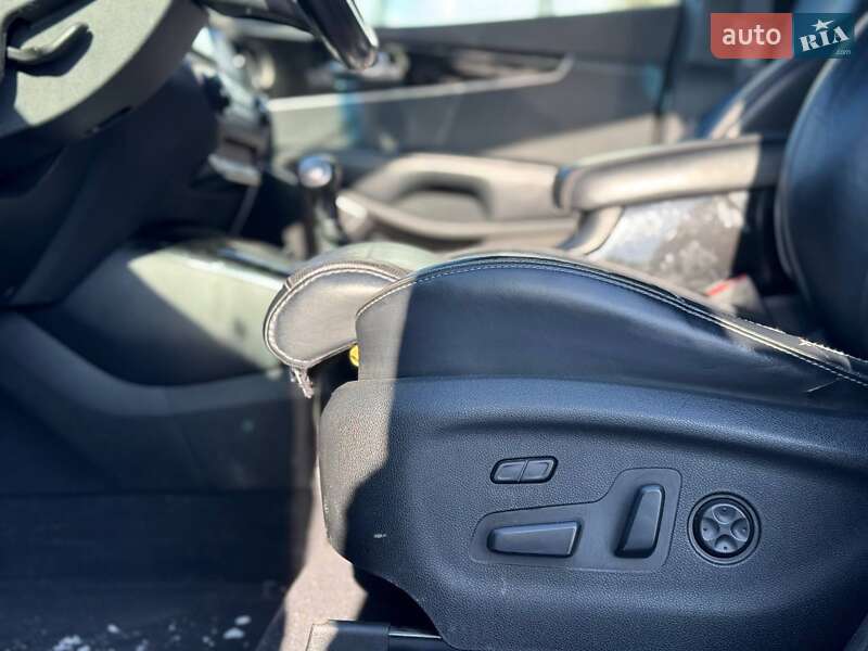 Внедорожник / Кроссовер Kia Sorento 2017 в Львове