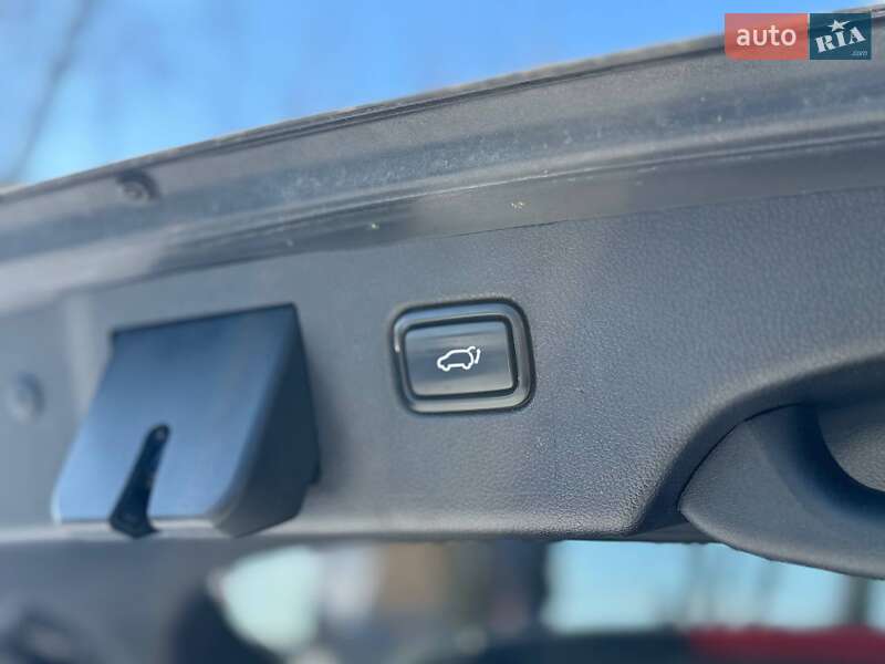 Внедорожник / Кроссовер Kia Sorento 2017 в Львове