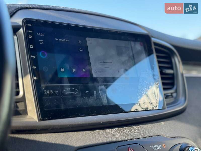 Внедорожник / Кроссовер Kia Sorento 2017 в Львове