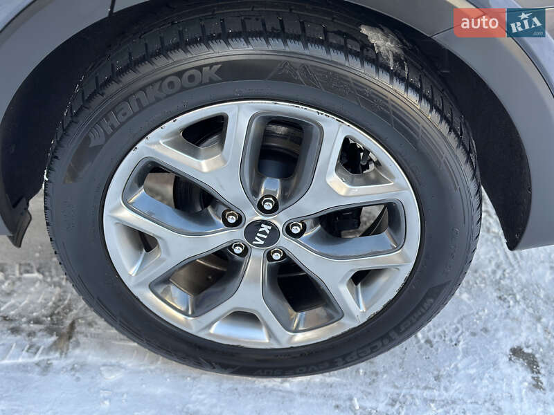 Внедорожник / Кроссовер Kia Sorento 2015 в Ивано-Франковске