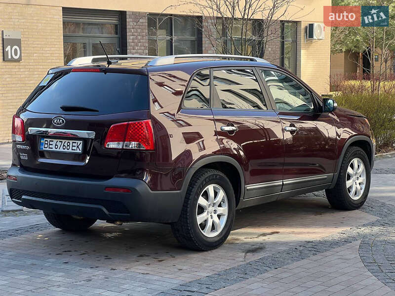 Внедорожник / Кроссовер Kia Sorento 2012 в Киеве