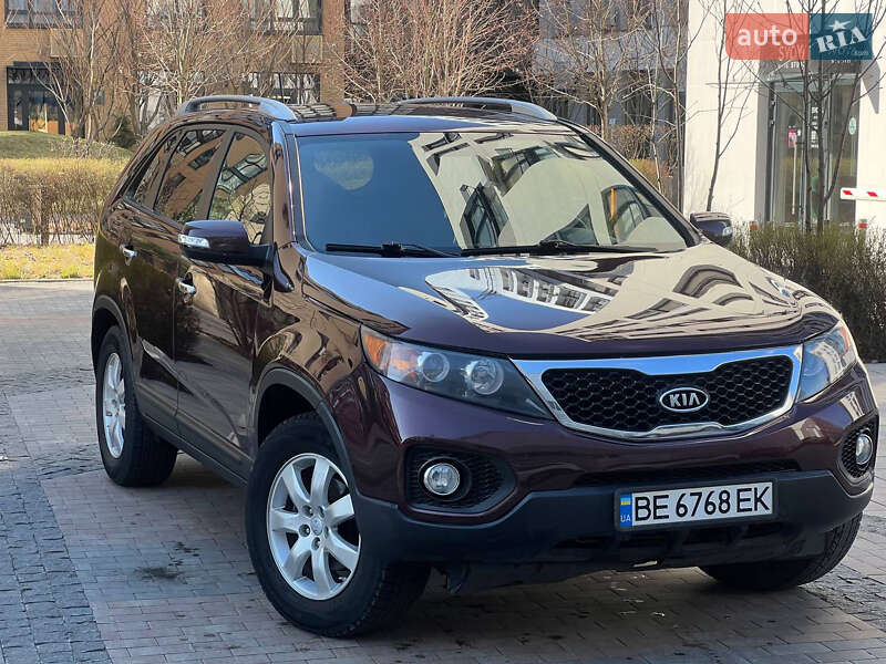 Внедорожник / Кроссовер Kia Sorento 2012 в Киеве
