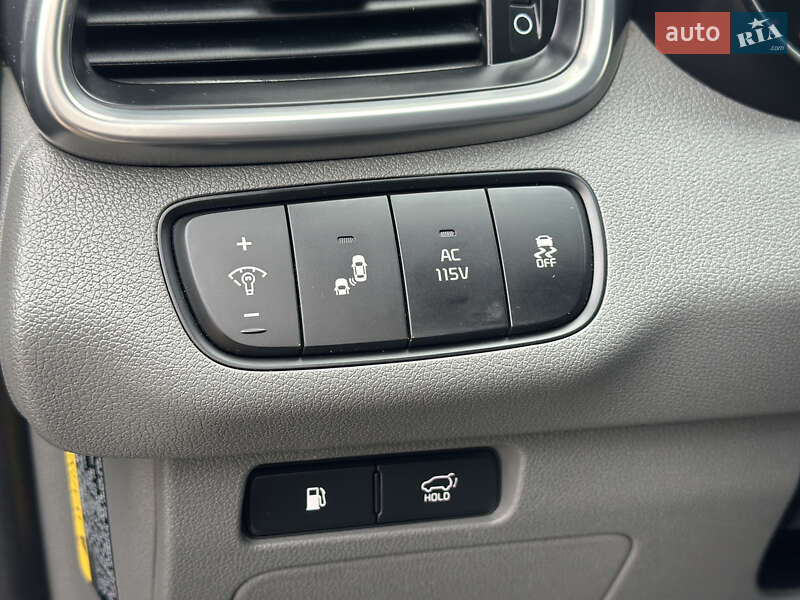 Внедорожник / Кроссовер Kia Sorento 2015 в Луцке