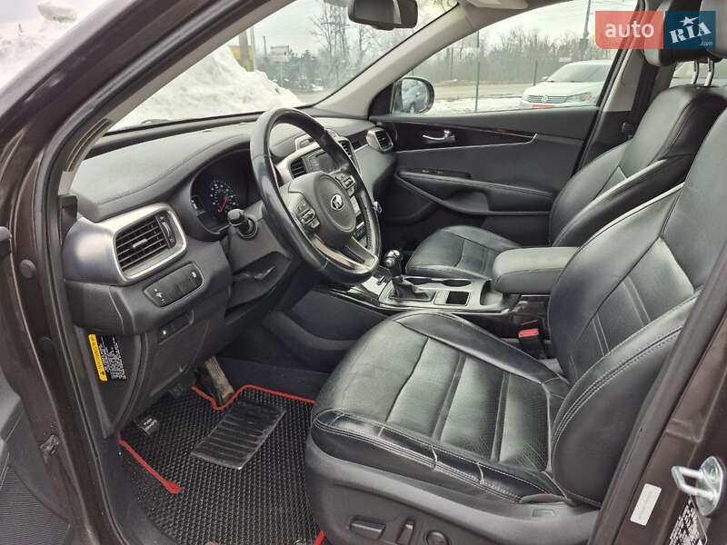 Внедорожник / Кроссовер Kia Sorento 2015 в Кропивницком
