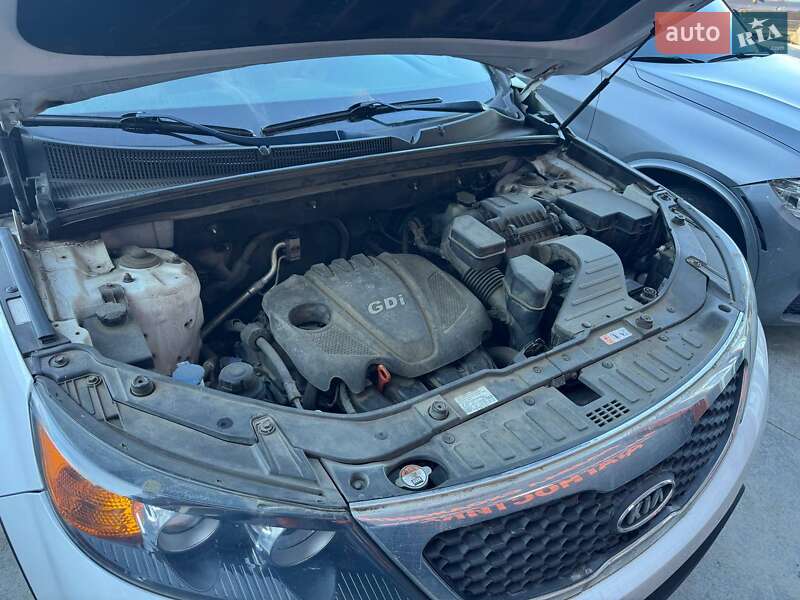 Внедорожник / Кроссовер Kia Sorento 2012 в Львове