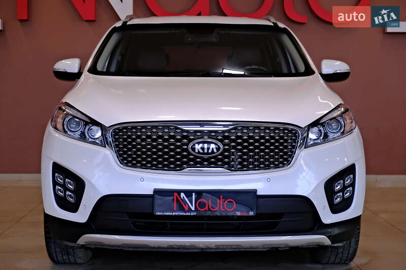 Внедорожник / Кроссовер Kia Sorento 2016 в Одессе