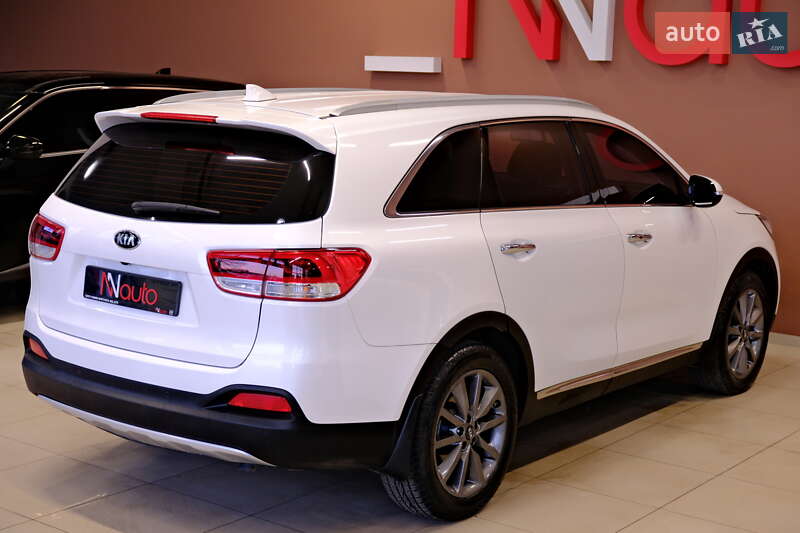 Внедорожник / Кроссовер Kia Sorento 2016 в Одессе
