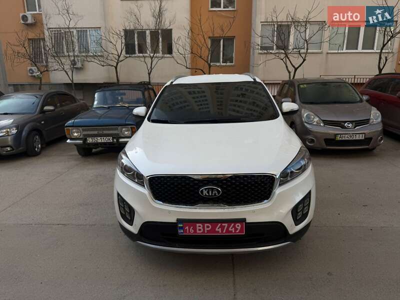 Внедорожник / Кроссовер Kia Sorento 2016 в Одессе