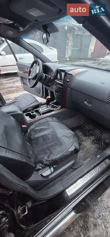 Внедорожник / Кроссовер Kia Sorento 2003 в Павлограде