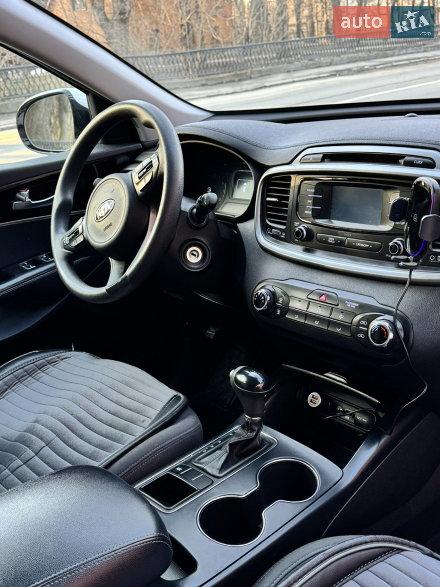 2015 Kia Sorento - мініатюра 18