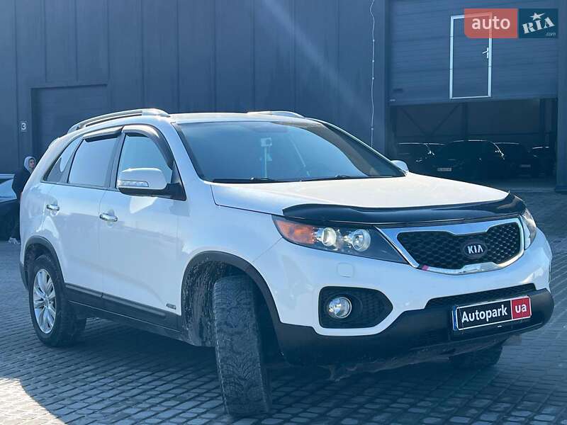 Внедорожник / Кроссовер Kia Sorento 2010 в Львове