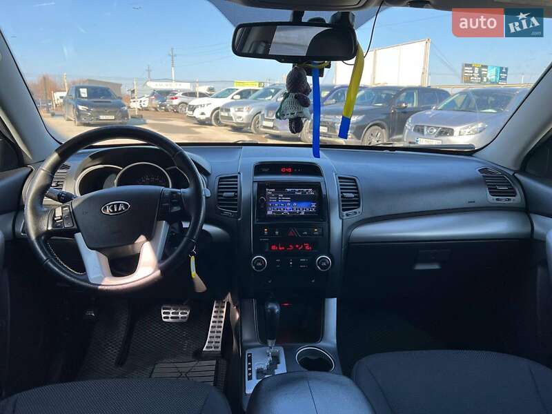 Внедорожник / Кроссовер Kia Sorento 2010 в Львове