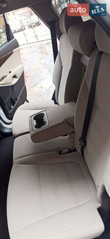 Внедорожник / Кроссовер Kia Sorento 2015 в Черновцах фото 26 Внедорожник / Кроссовер Kia Sorento 2015 в Черновцах