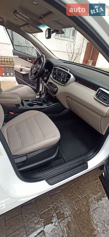 Внедорожник / Кроссовер Kia Sorento 2015 в Черновцах фото 31 Внедорожник / Кроссовер Kia Sorento 2015 в Черновцах