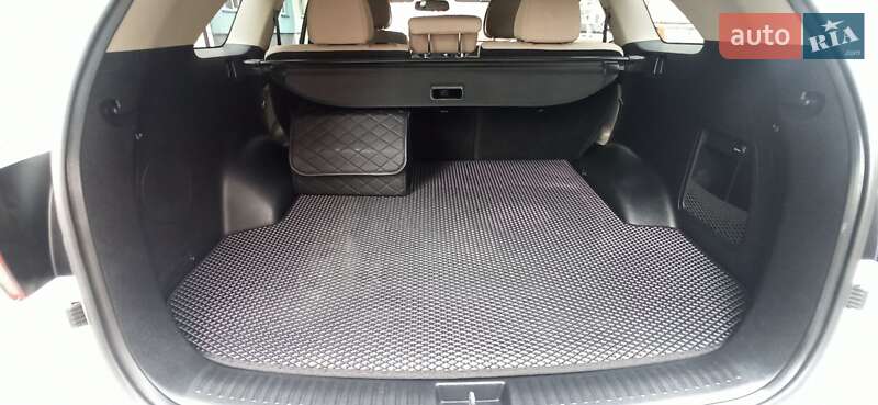 Внедорожник / Кроссовер Kia Sorento 2015 в Черновцах фото 67 Внедорожник / Кроссовер Kia Sorento 2015 в Черновцах