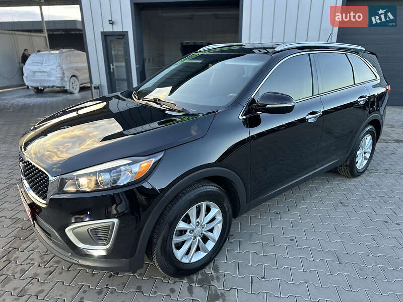 Внедорожник / Кроссовер Kia Sorento 2017 в Владимире