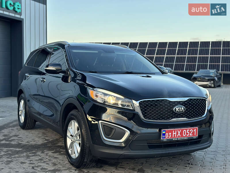 Внедорожник / Кроссовер Kia Sorento 2017 в Владимире