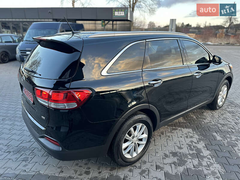 Внедорожник / Кроссовер Kia Sorento 2017 в Владимире