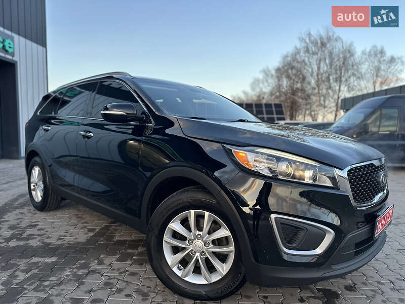 Внедорожник / Кроссовер Kia Sorento 2017 в Владимире