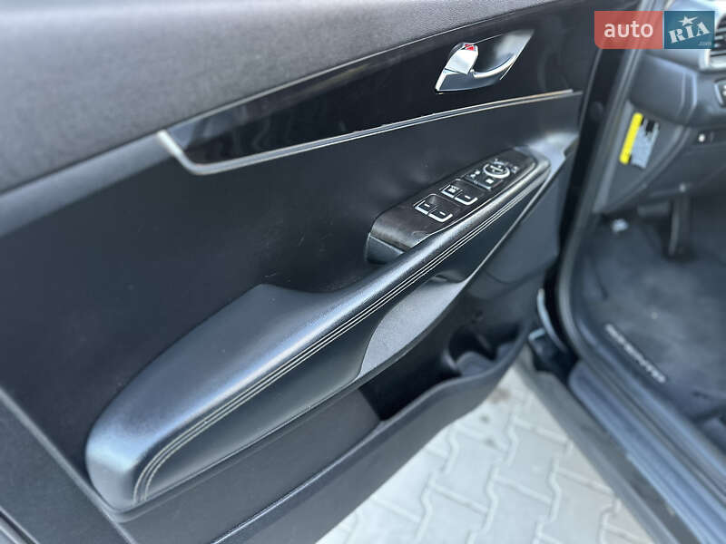 Внедорожник / Кроссовер Kia Sorento 2017 в Владимире