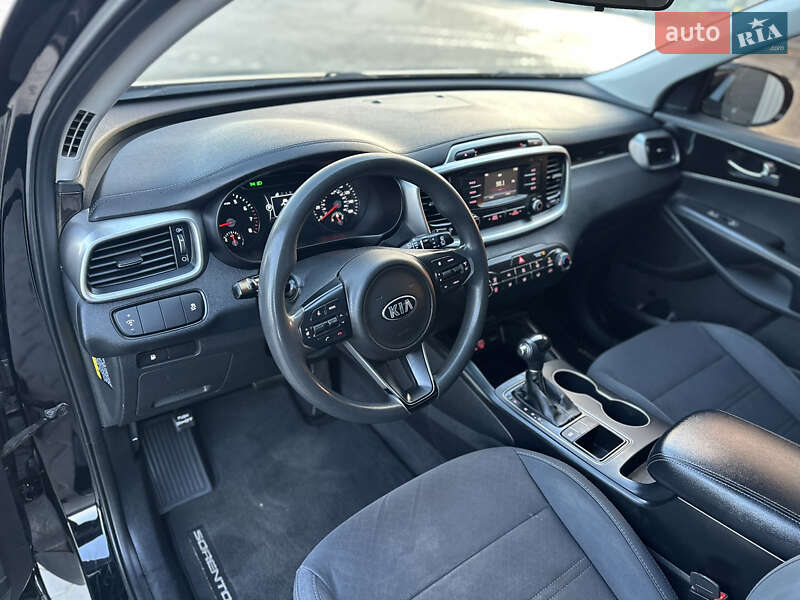 Внедорожник / Кроссовер Kia Sorento 2017 в Владимире