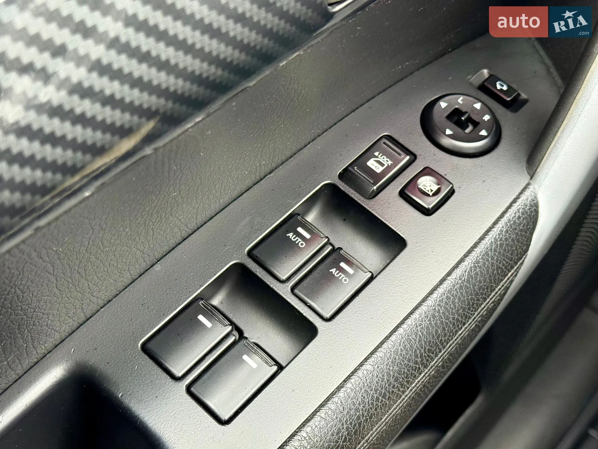 2010 Kia Sorento - мініатюра 21