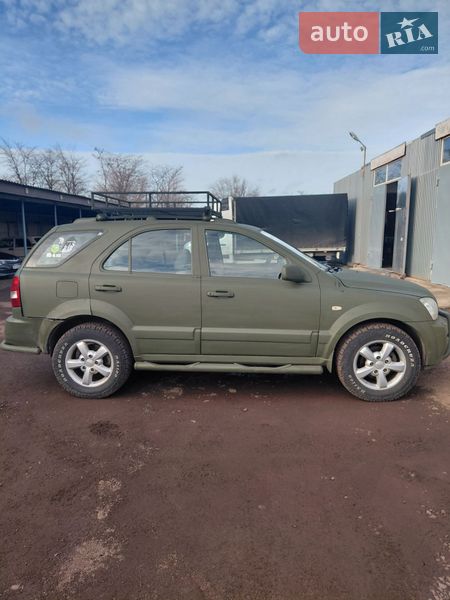 Внедорожник / Кроссовер Kia Sorento 2004 в Кривом Роге фото 10 Внедорожник / Кроссовер Kia Sorento 2004 в Кривом Роге