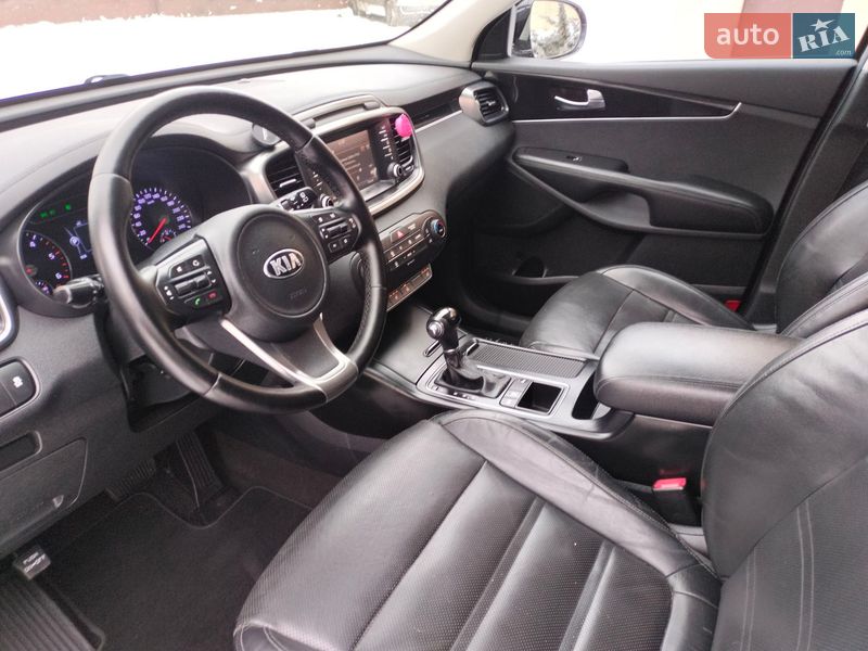 Внедорожник / Кроссовер Kia Sorento 2016 в Ровно