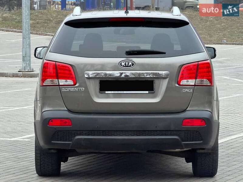 Внедорожник / Кроссовер Kia Sorento 2011 в Запорожье