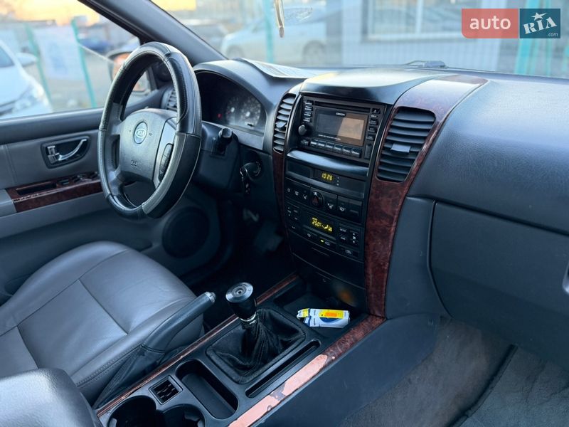 Внедорожник / Кроссовер Kia Sorento 2003 в Ровно