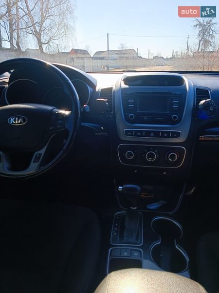 Внедорожник / Кроссовер Kia Sorento 2013 в Ахтырке