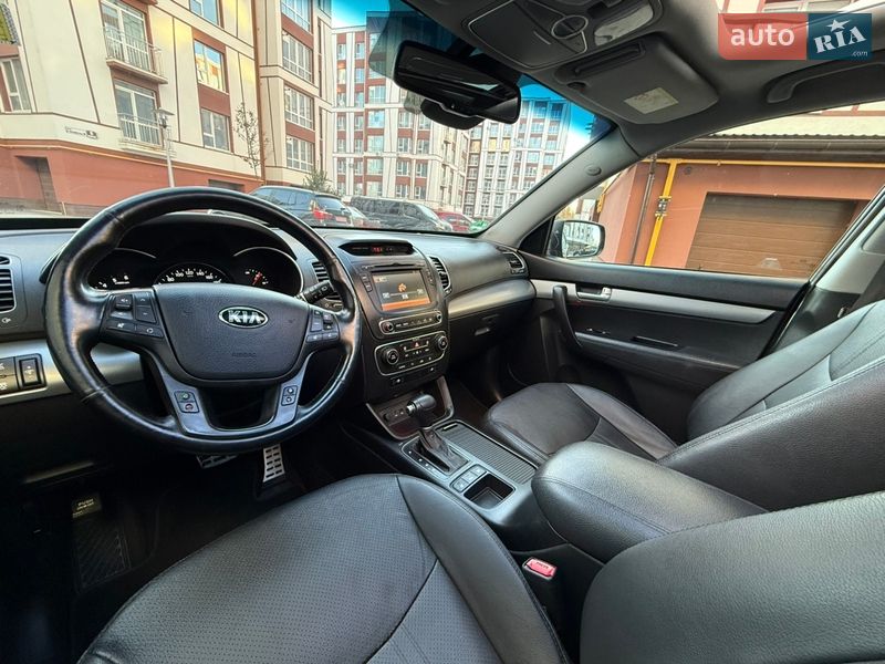 Внедорожник / Кроссовер Kia Sorento 2013 в Ивано-Франковске