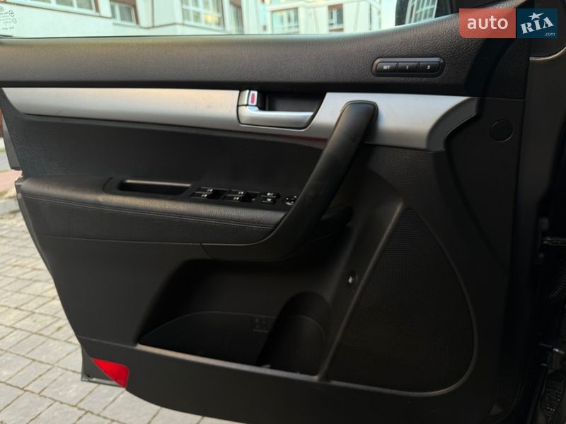 Внедорожник / Кроссовер Kia Sorento 2013 в Ивано-Франковске