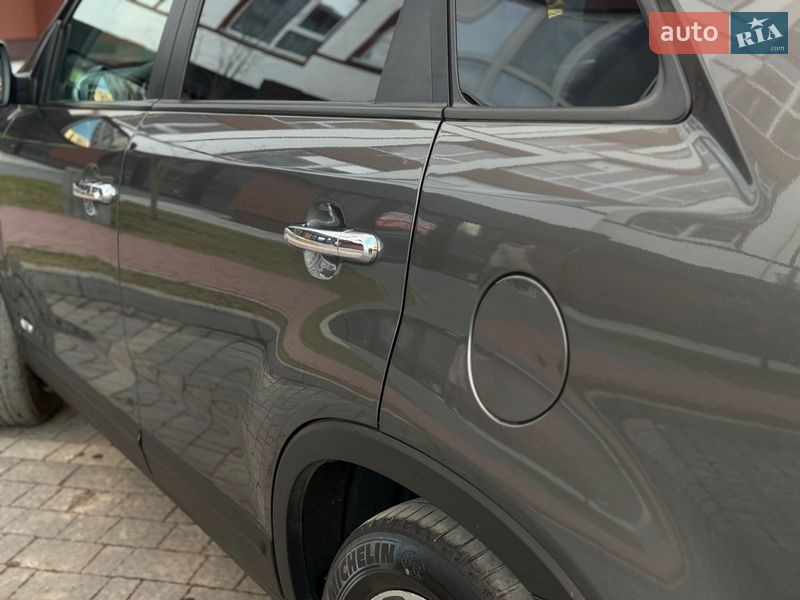 Внедорожник / Кроссовер Kia Sorento 2013 в Ивано-Франковске