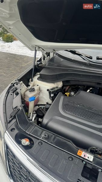 Внедорожник / Кроссовер Kia Sorento 2012 в Луцке фото 46 Внедорожник / Кроссовер Kia Sorento 2012 в Луцке