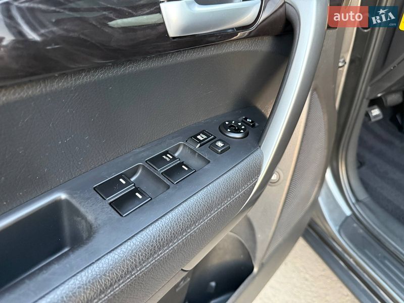 Внедорожник / Кроссовер Kia Sorento 2013 в Одессе фото 16 Внедорожник / Кроссовер Kia Sorento 2013 в Одессе